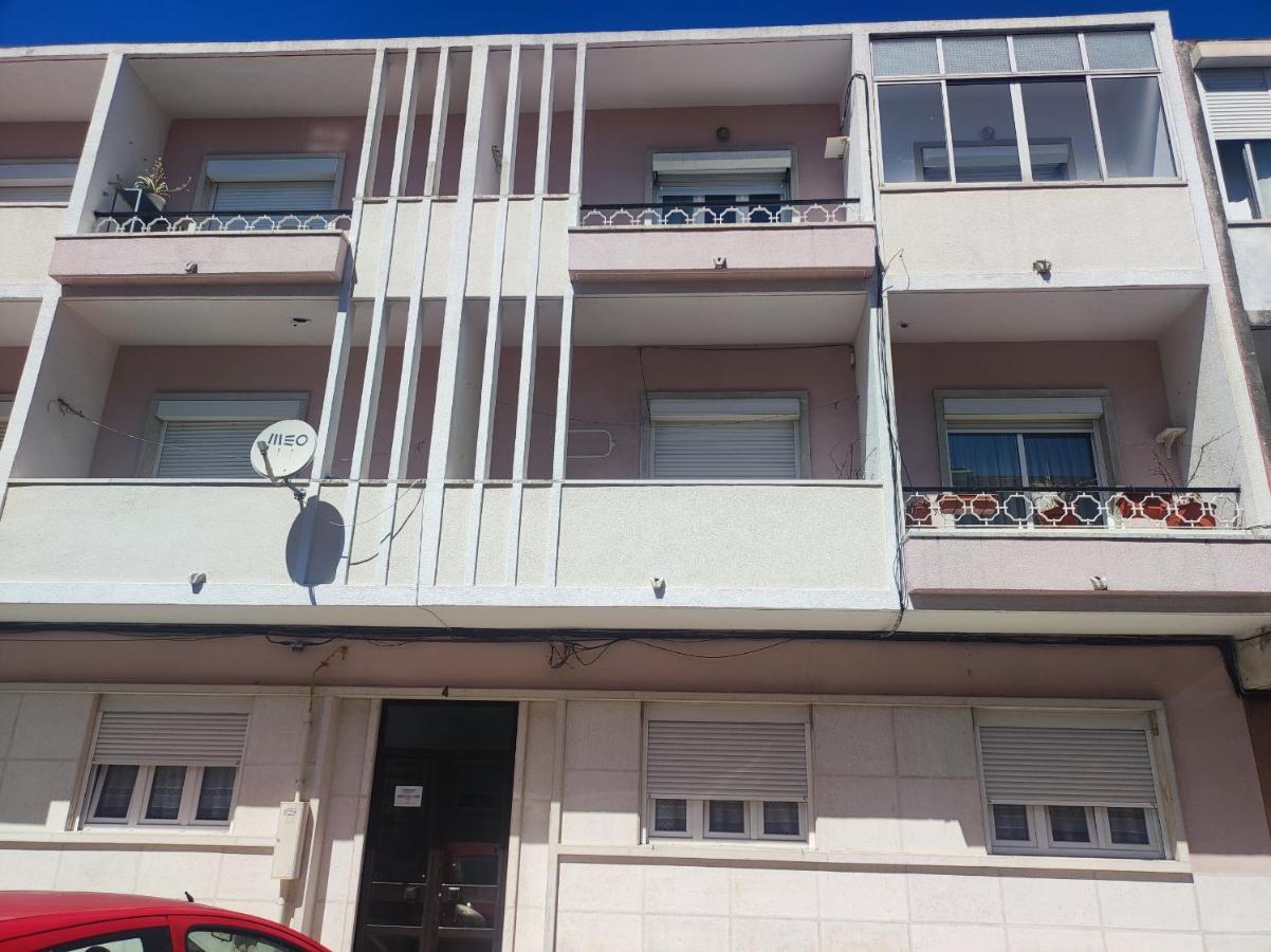 Lisbon Traditional T2 With Balcony In Damaia, Lisbon Amadora Eksteriør billede